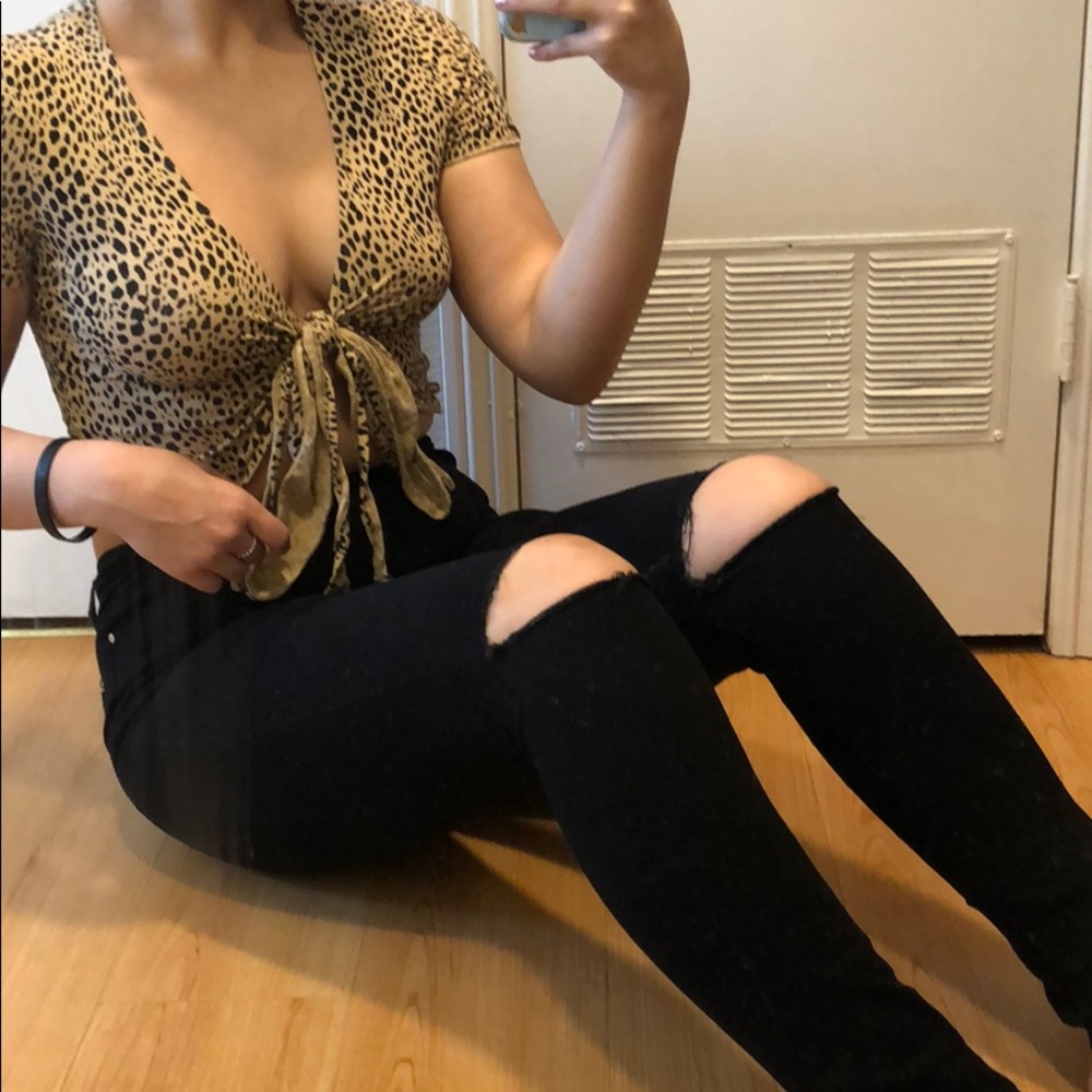 Black High Waisted Jeans 🖤